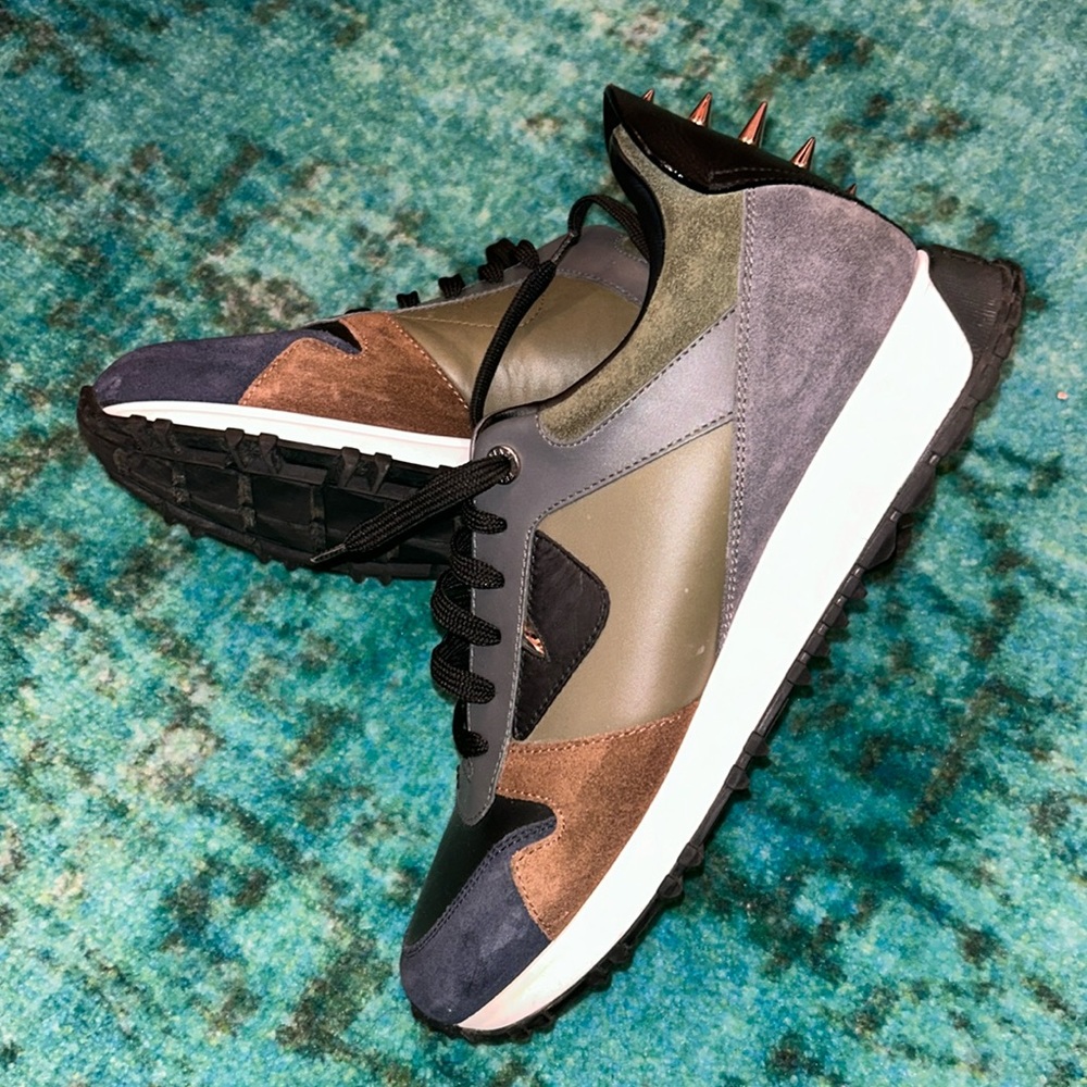 Men’s Fendi sneakers - size 7.5 - great condition